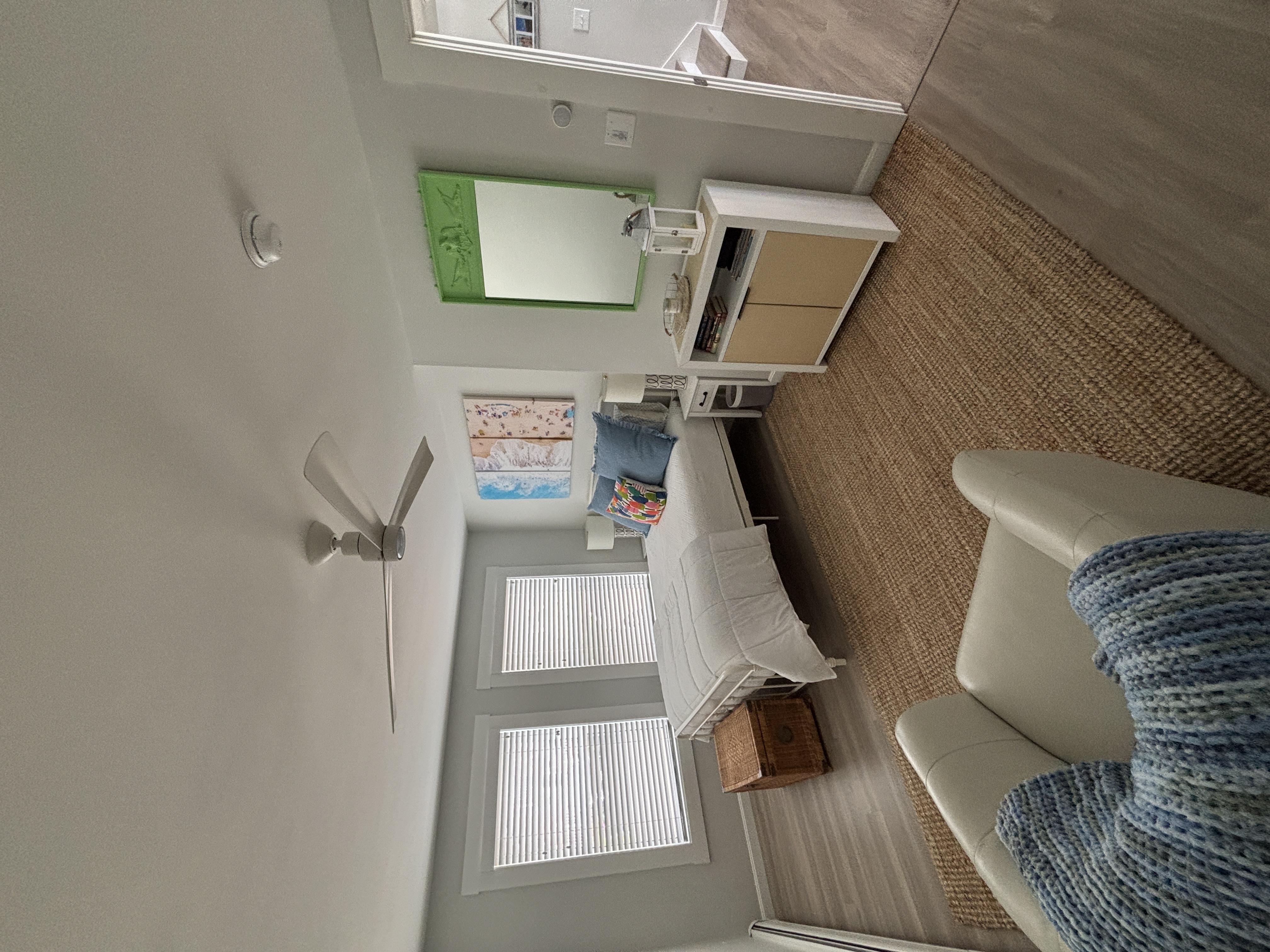 1st Floor Guest Bedroom